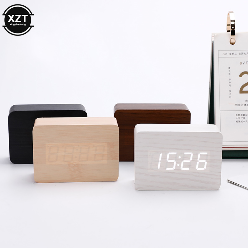 Fashion Alarm Clock LED Wooden - огляд і ціна Leatherwork Desk